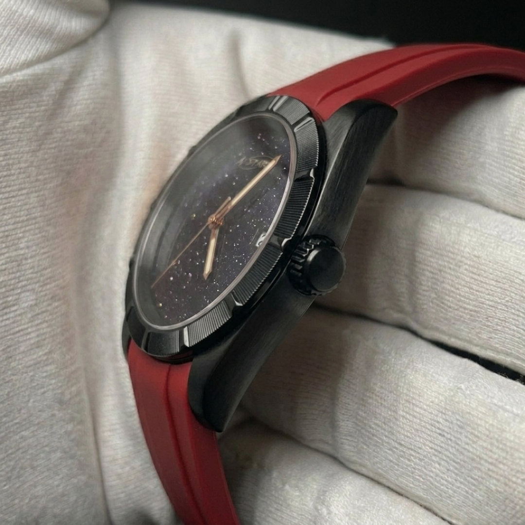 A★Star Pure Black · Red — profil boîtier